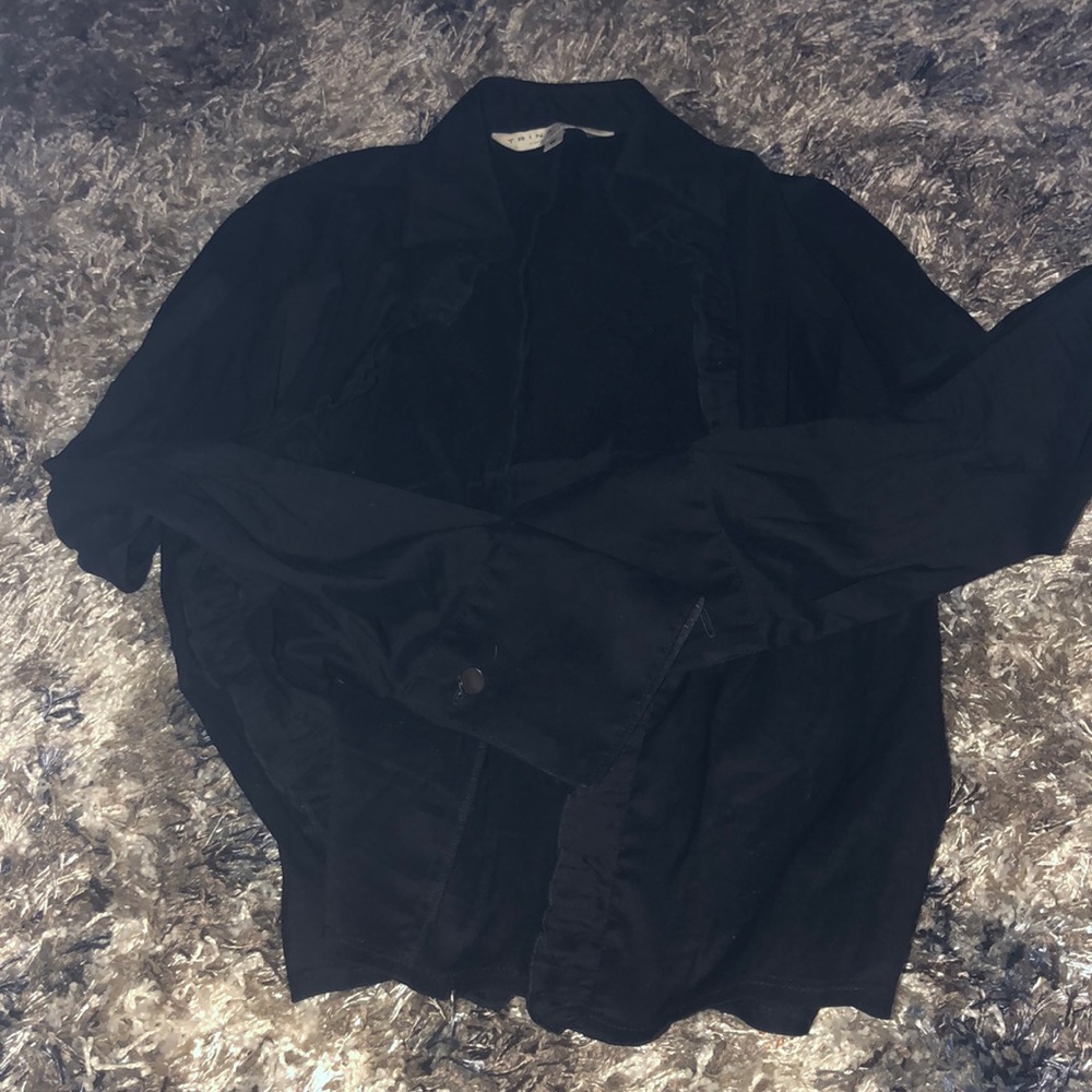 Pretty ruffled Trina turk size s.